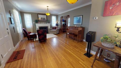 884 Walter Ave, Des Plaines, IL 60016 photo 3