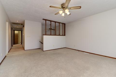 1300 Chadwick Dr, Normal, IL 61761 photo 9