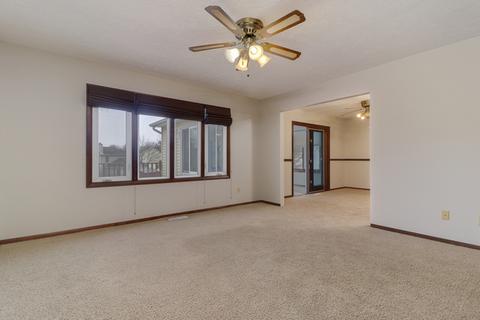 1300 Chadwick Dr, Normal, IL 61761 photo 10
