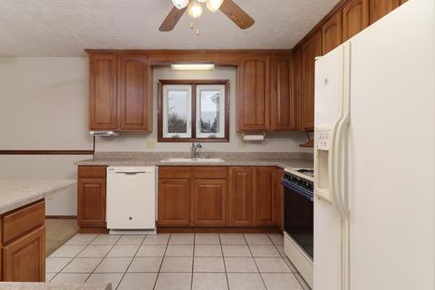 1300 Chadwick Dr, Normal, IL 61761 photo 19