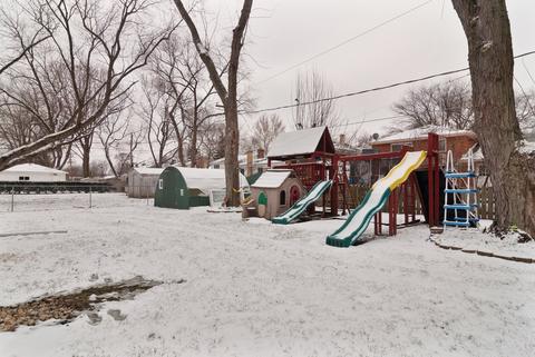 850 Sheldon Ave, Aurora, IL 60506 photo 9