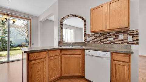 1145 Delta Ct, Elgin, IL 60123 photo 12