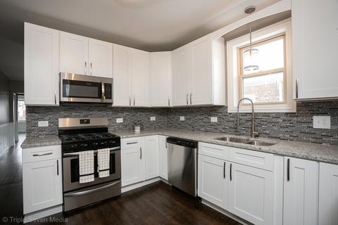 10936 S Normal Ave, Chicago, IL 60628 photo 9