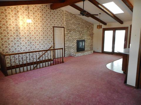 1204 Nicki Dr, Bloomington, IL 61704 photo 3