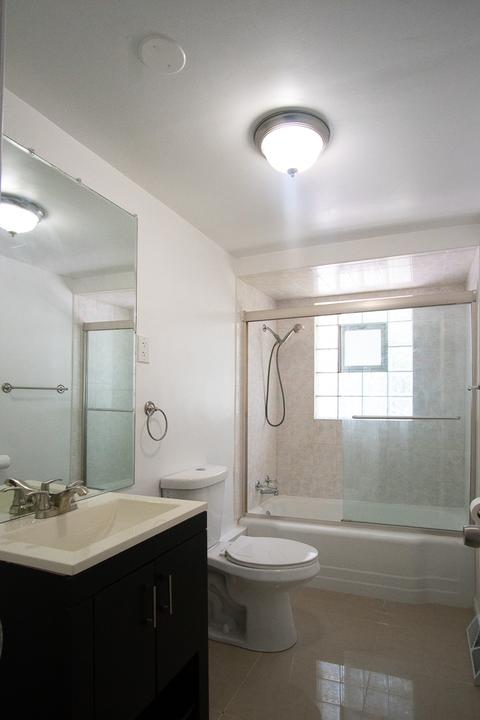 7634 S Ferdinand Ave, Bridgeview, IL 60455 photo 10