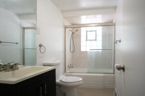 7634 S Ferdinand Ave, Bridgeview, IL 60455 photo 9