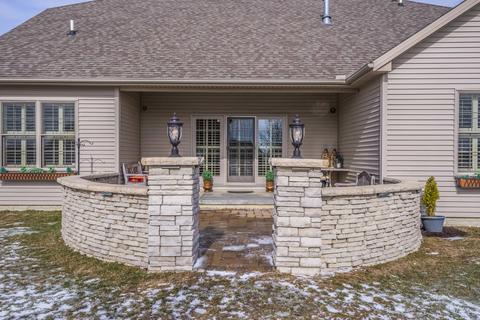 803 Table Rock Cir, Normal, IL 61761 photo 31