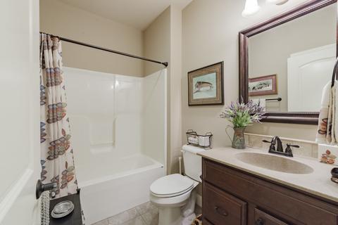 803 Table Rock Cir, Normal, IL 61761 photo 17