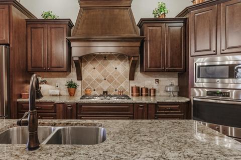 803 Table Rock Cir, Normal, IL 61761 photo 9
