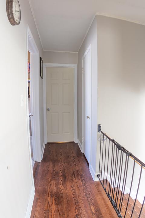 938 S Wolf Rd, Des Plaines, IL 60016 photo 8