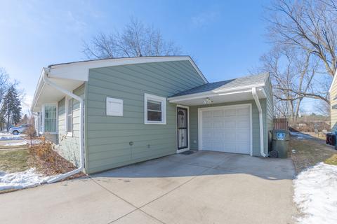 938 S Wolf Rd, Des Plaines, IL 60016 photo 32