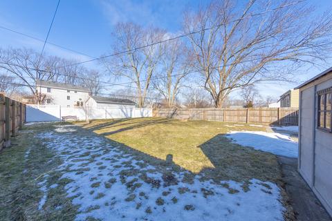 938 S Wolf Rd, Des Plaines, IL 60016 photo 29