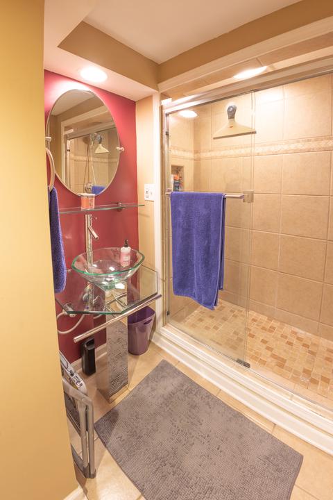 938 S Wolf Rd, Des Plaines, IL 60016 photo 25