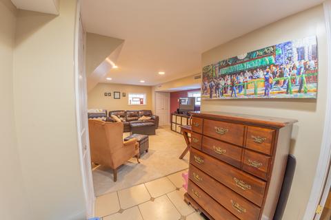 938 S Wolf Rd, Des Plaines, IL 60016 photo 20