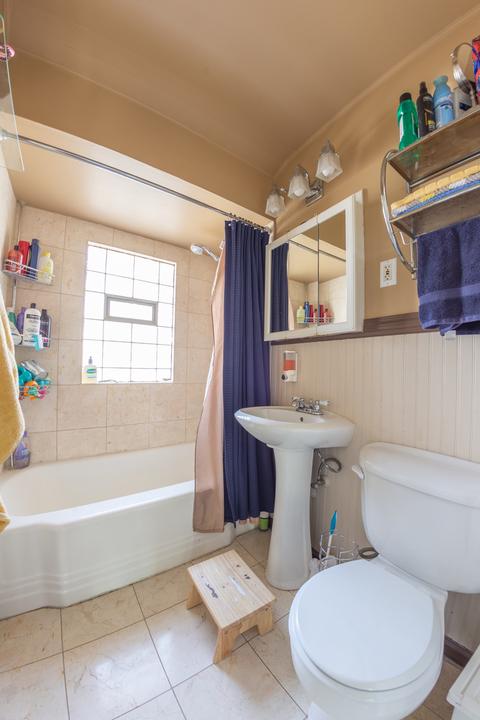 938 S Wolf Rd, Des Plaines, IL 60016 photo 16