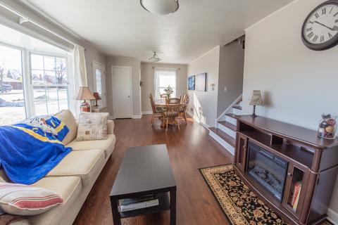 938 S Wolf Rd, Des Plaines, IL 60016 photo 6