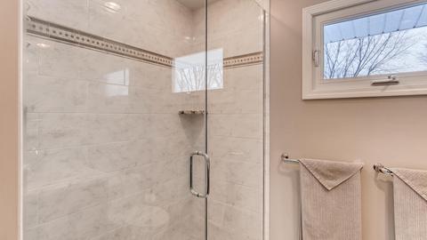 2054 Cromwell Dr, Wheaton, IL 60189 photo 18