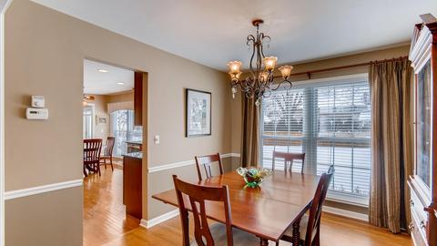 2054 Cromwell Dr, Wheaton, IL 60189 photo 12