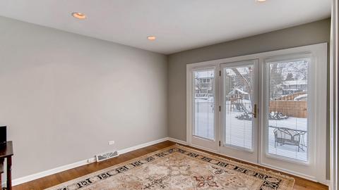2054 Cromwell Dr, Wheaton, IL 60189 photo 13