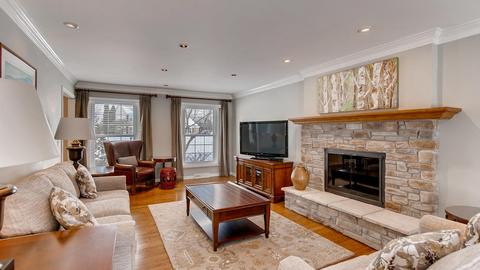 2054 Cromwell Dr, Wheaton, IL 60189 photo 7