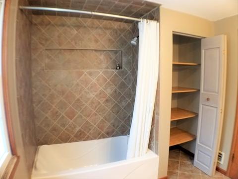 112 E Tyler St, Oswego, IL 60543 photo 13