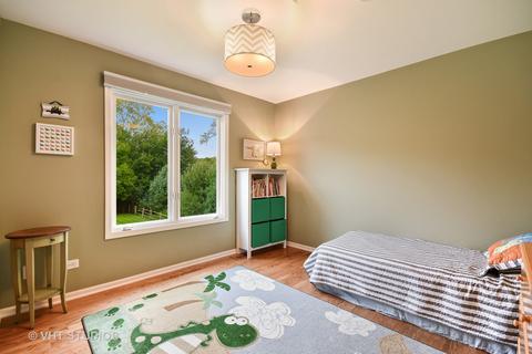 2 S159 Center Ave, Wheaton, IL 60189 photo 17