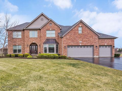 511 Clover Dr, Algonquin, IL 60102 photo 1