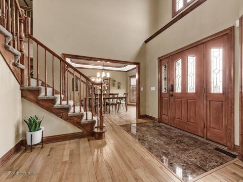 511 Clover Dr, Algonquin, IL 60102 photo 3
