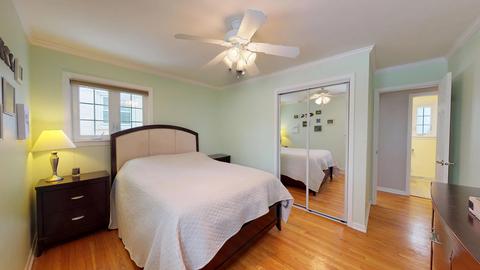 2024 Pratt Ave, Des Plaines, IL 60018 photo 13