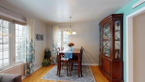 2024 Pratt Ave, Des Plaines, IL 60018 photo 8