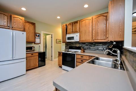 1606 Providence Dr, Mchenry, IL 60051 photo 11