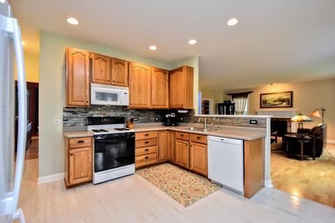 1606 Providence Dr, Mchenry, IL 60051 photo 10