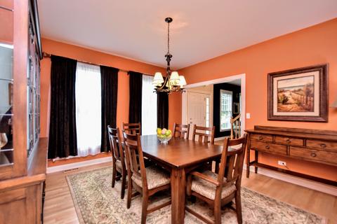 1606 Providence Dr, Mchenry, IL 60051 photo 5