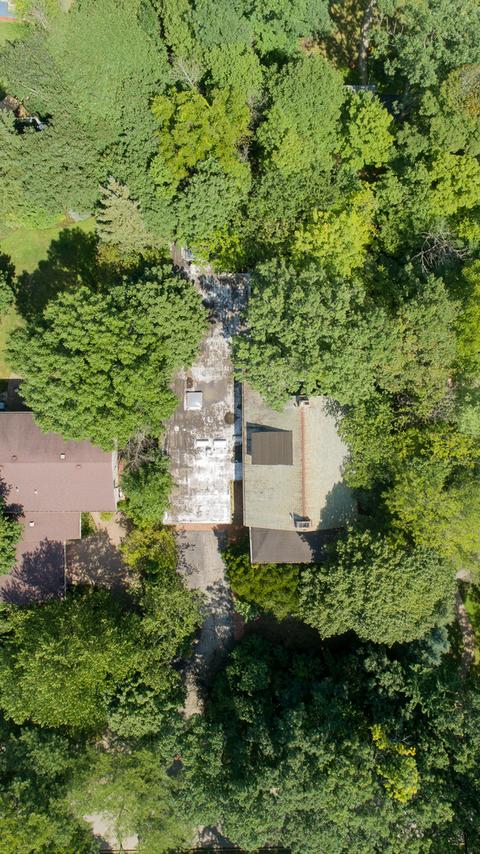 839 Bluff St, Glencoe, IL 60022 photo 3