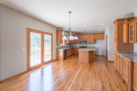 5 Vincent Ct, Naperville, IL 60565 photo 7