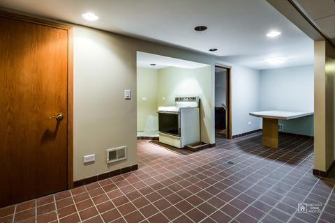 9357 S Octavia Ave, Bridgeview, IL 60455 photo 41