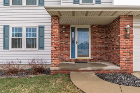 110 N Blair Dr, Normal, IL 61761 photo 2