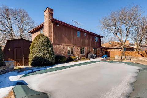 695 Sycamore Ln, Wheeling, IL 60090 photo 19
