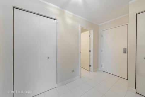 3275 Kirchoff Rd #231, Rolling Meadows, IL 60008 photo 2