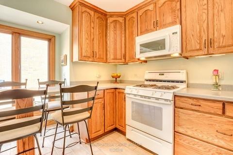 365 E Laurel Ave, Elmhurst, IL 60126 photo 7