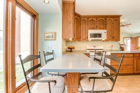 365 E Laurel Ave, Elmhurst, IL 60126 photo 8