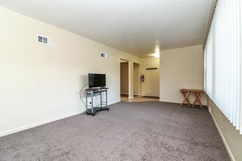 45 E Thorndale Ave, Roselle, IL 60172 photo 22