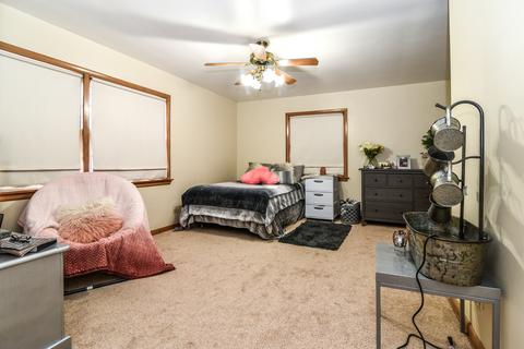 45 E Thorndale Ave, Roselle, IL 60172 photo 10