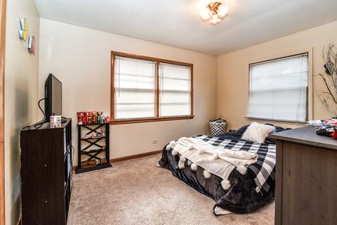 45 E Thorndale Ave, Roselle, IL 60172 photo 14
