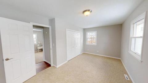 132 Coral Ln, Wheeling, IL 60090 photo 11