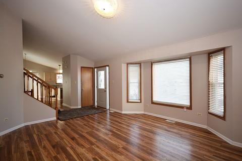 2104 Cumberland Dr, Plainfield, IL 60586 photo 4