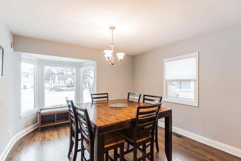 318 Central Ave, Willowbrook, IL 60527 photo 9