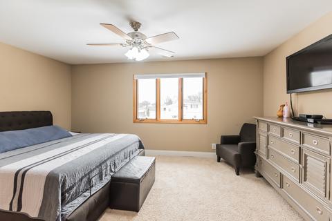 318 Central Ave, Willowbrook, IL 60527 photo 13