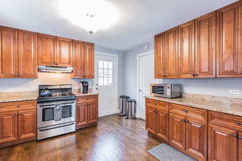 318 Central Ave, Willowbrook, IL 60527 photo 6
