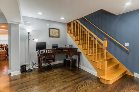 318 Central Ave, Willowbrook, IL 60527 photo 4